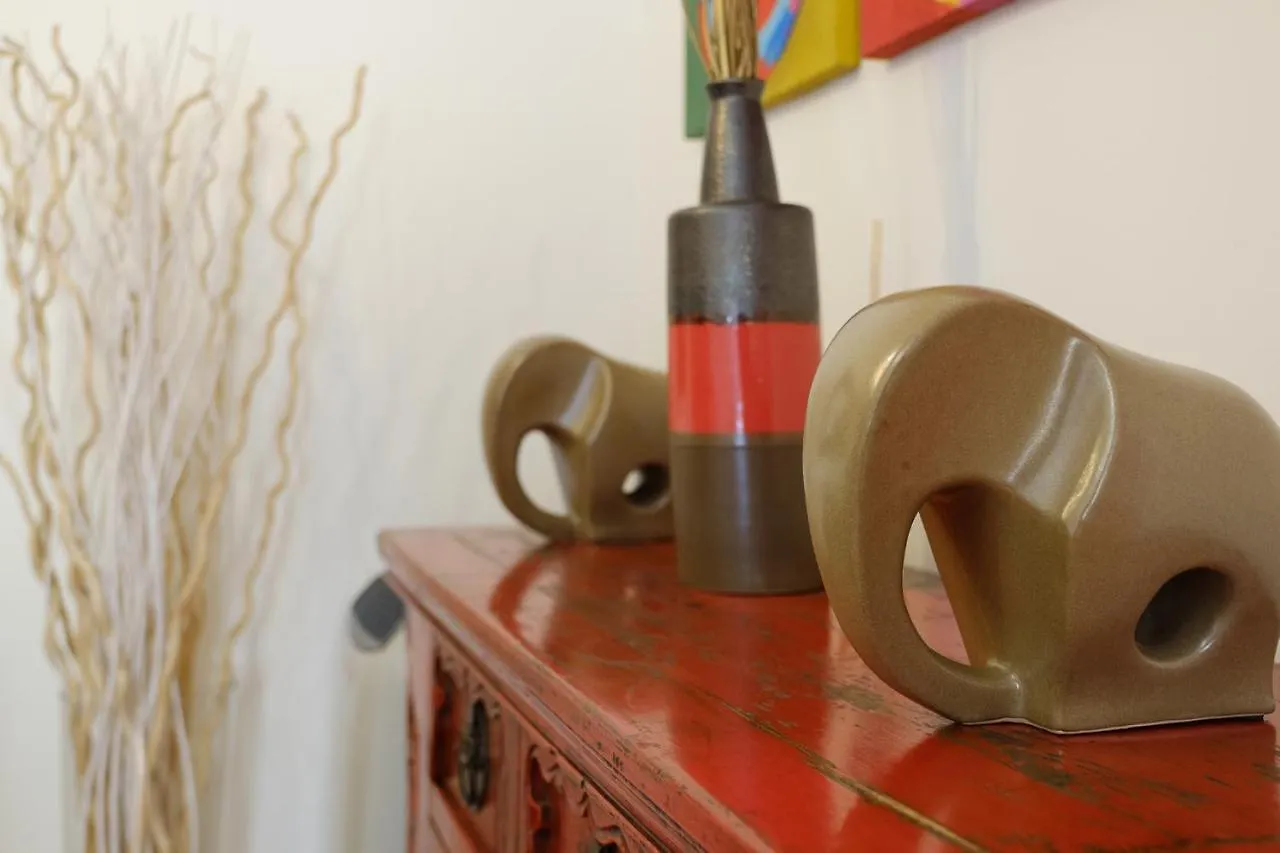 Colourful Alfama Apartment Lisboa